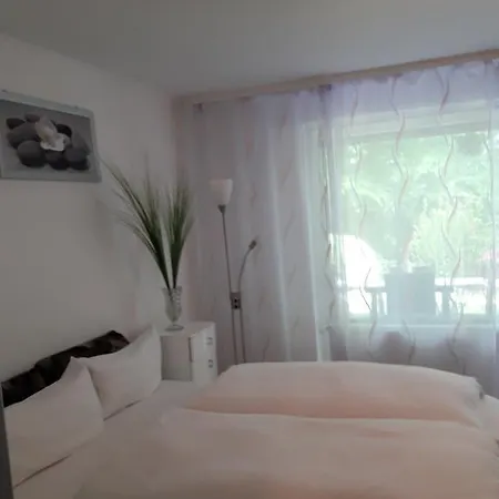 Apartment Near Villa Turgenev *
