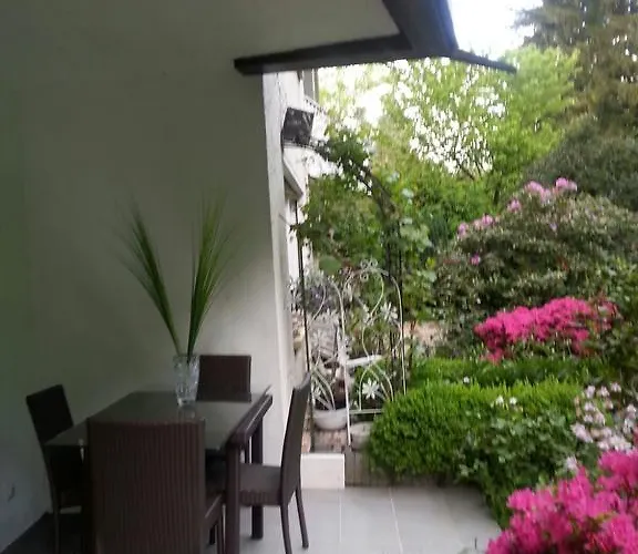 Near Turgenev Appartement